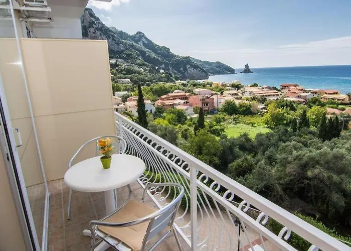 Ξενοδοχείο Oasis By Bs 2*